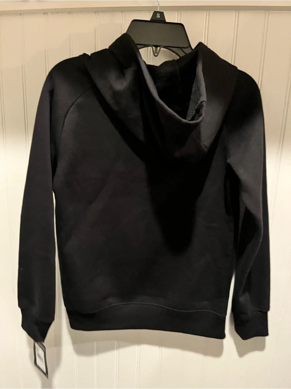 Nike Boy’s Black 'Fired Up' Pullover Hoodie size small 7 8 new!